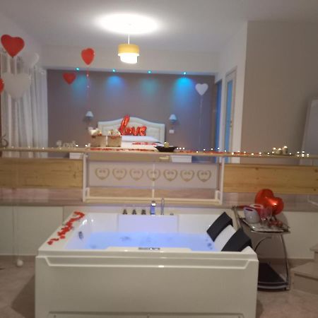 B&B Tre Sorelle Surbo Exteriör bild